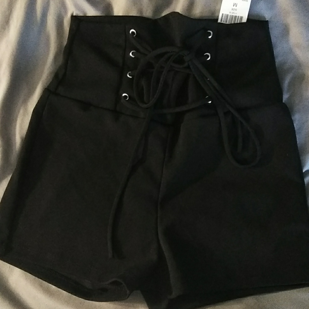 Fashion nova shorts